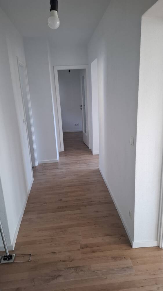 3 -Zimmer -Wohnung neu saniert Ingolstadt-Nord in unmittelbarer nähe zur Audi – Ingolstadt – Vorschaubild 9