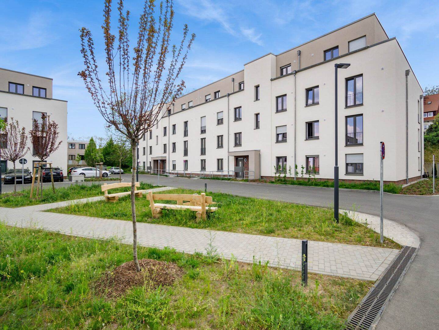 Komfortable Wohnung mit Balkon und EBK!