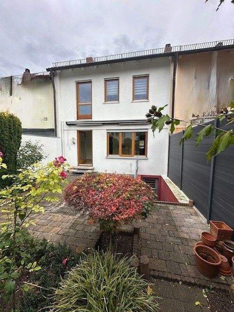 !!!FREI ZUM BEZUG!!! Gepflegtes Reihenmittelhaus in Nürnberg St. Leonhard – Nürnberg – Vorschaubild 2