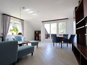 Komfortable 3-Zi. Wohnung mit Loggia und Garage in ruhiger Lage in Hamburg-Billstedt – 22119 Hamburg – Vorschaubild 4
