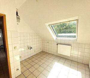 Essen-Rellinghausen schöne 2,5 R. DG Altbauwohnung – 45134 Essen – Vorschaubild 3