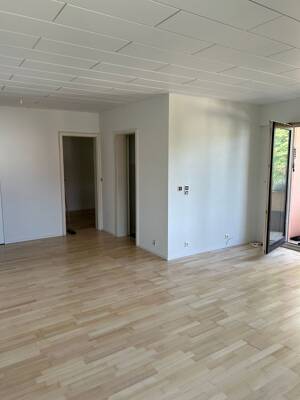 3 Zimmerwohnung in Top Zustand und einer Top Lage zur Innenstadt Villingen! – 78050 Villingen-Schwenningen – Vorschaubild 3