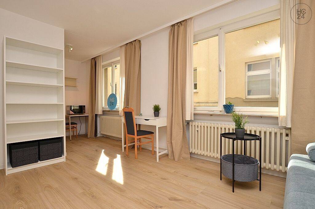Freundlich möbliertes 1-Zimmerapartment in Würzburg/Altstadt mit Wlan – Würzburg – Vorschaubild 3