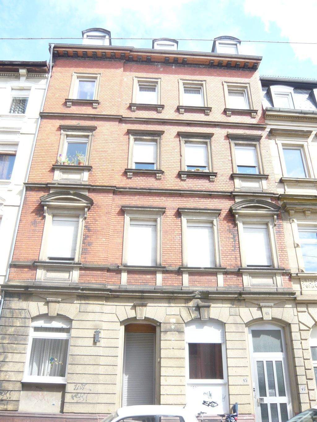 ***Karlsruhe Südstadt - WG-Zimmer in 4-er Wohngemeinschaft -tolle Altbauwohnung, 5-ZKB***