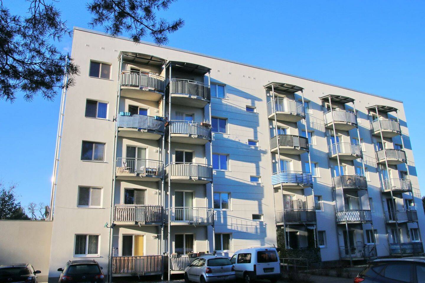 Waldesruh - Lichtdurchflutete Wohnung mit Balkon