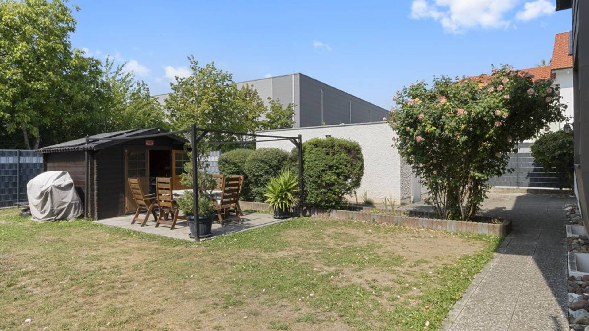 Haus in 86633 Neuburg an der Donau mit 276,7 m² kaufen