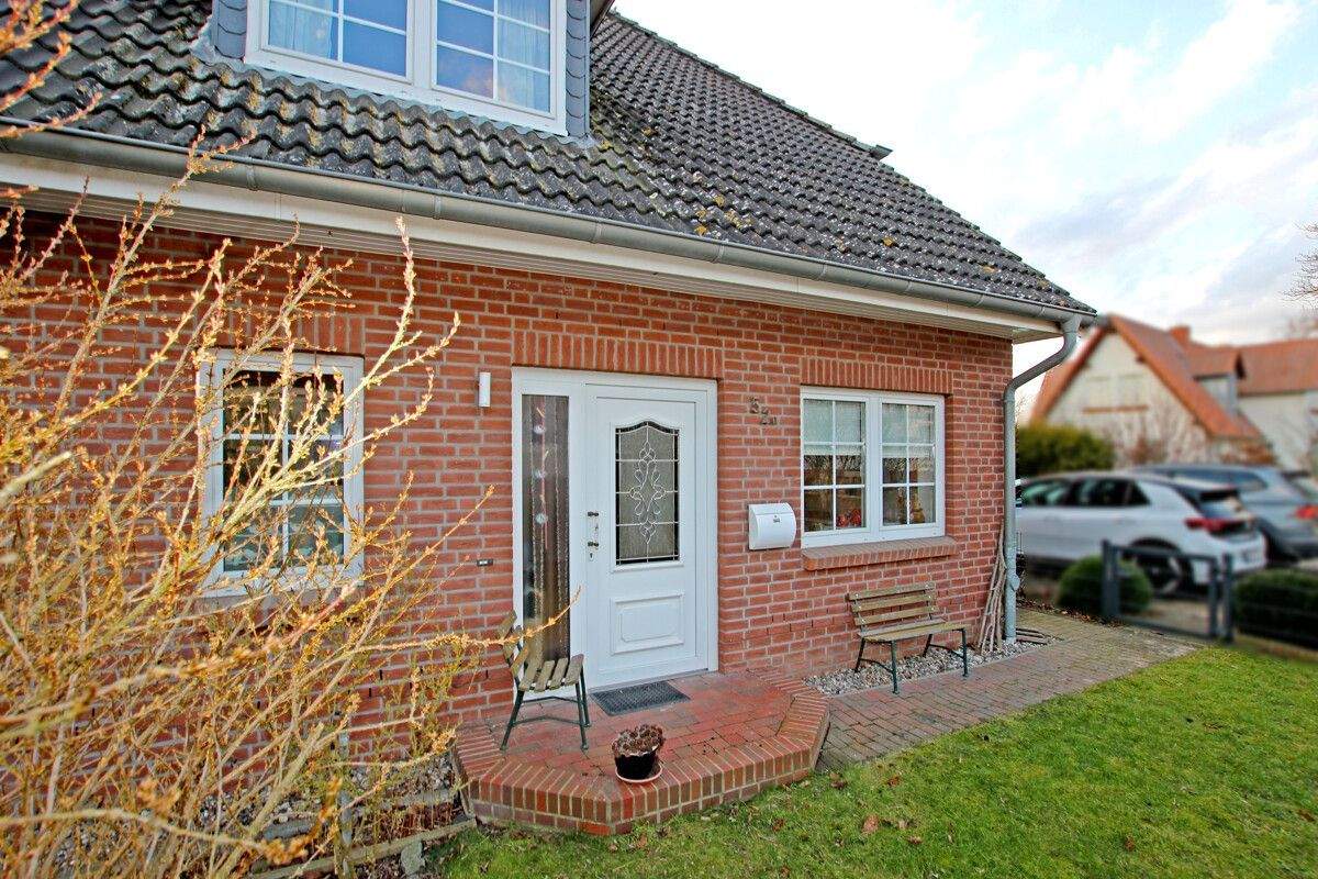 Schönes Wohnhaus mit 5 Zimmern, Kamin, Sauna und Doppelgarage in Nähe des Ostseestrandes ! – Kalkhorst – Vorschaubild 5