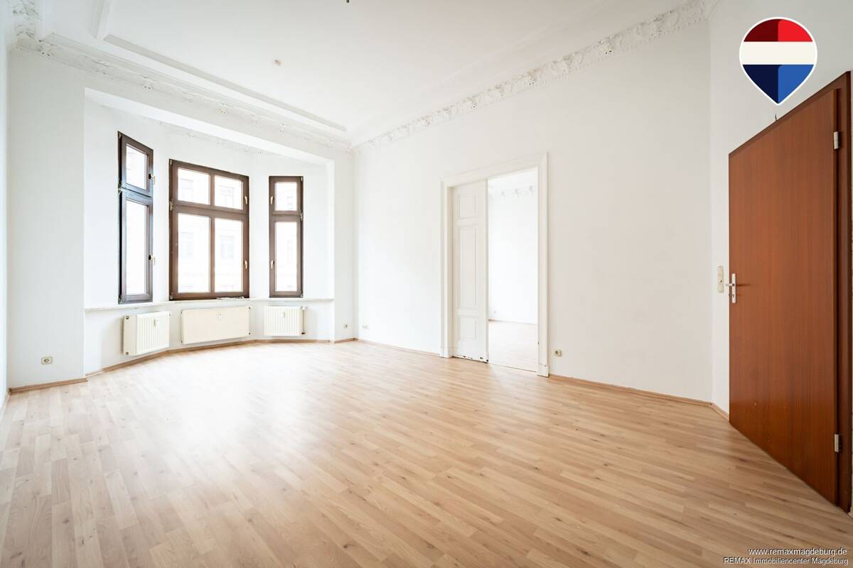 Besonderes Wohngefühl auf 124 m² - Traumhafte 5-Zimmer-Altbauwohnung mit kreativem Highlight – 39104 Magdeburg – Bild 1 von 8
