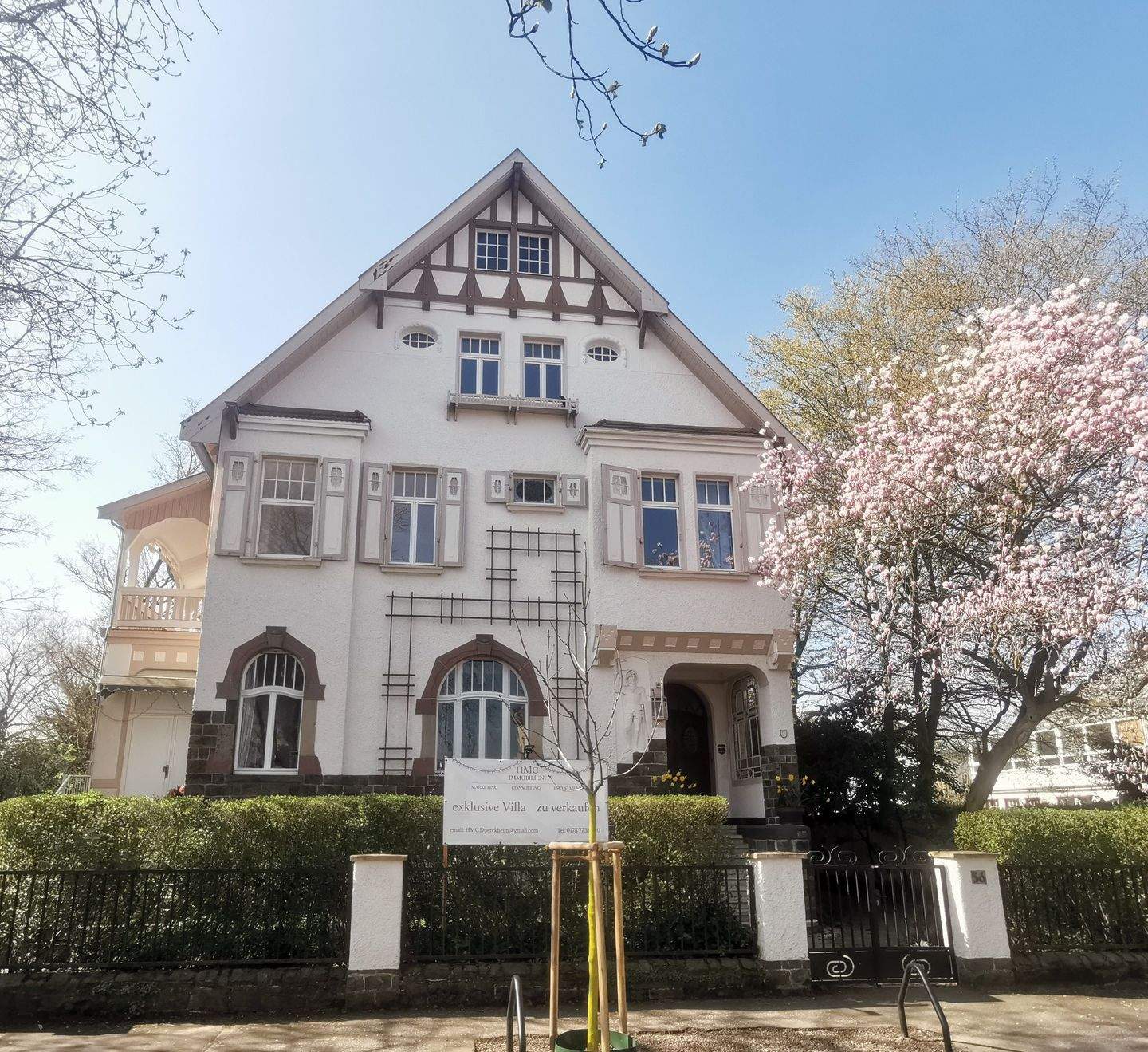 Exklusive Gründerzeit-Villa mit Garten in Bonn-Rüngsdorf