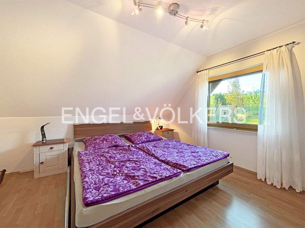Solides Zweifamilienhaus in ländlicher Lage – Stebach – Vorschaubild 9