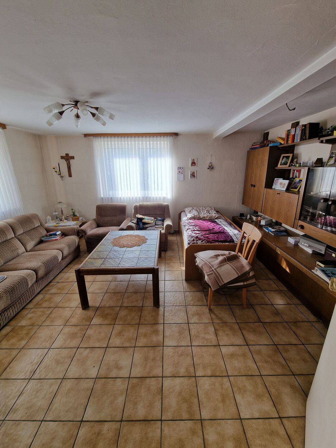 Sie lieben das Ländliche? Hier sind Sie richtig! Haus mit Nebengebäuden in Bad Staffelstein-Stublang – Bad Staffelstein – Vorschaubild 8
