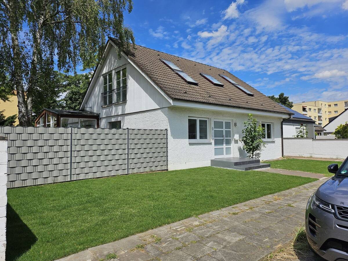 +++BEZUGSFREIES EINFAMILIENHAUS MIT TRAUMGARTEN IN KÖLN - LINDWEILER+++ "Erbpachtgrundstück" – 50767 Köln – Bild 1 von 9