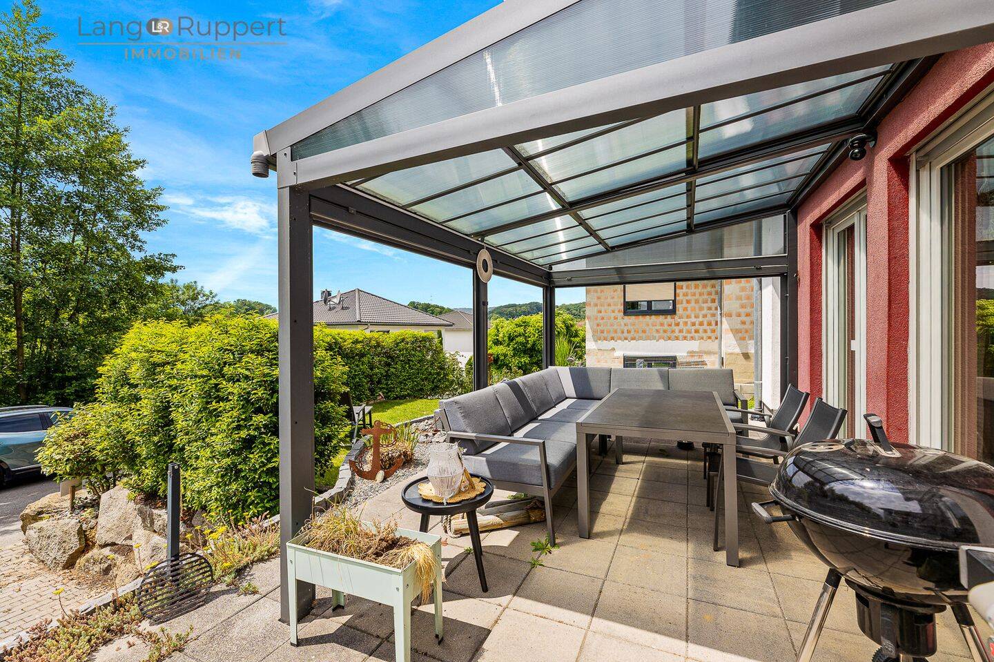 Modernes Wohnen im Grünen - EFH mit Garten, Terrasse und PV-Anlage – Fürth – Vorschaubild 3