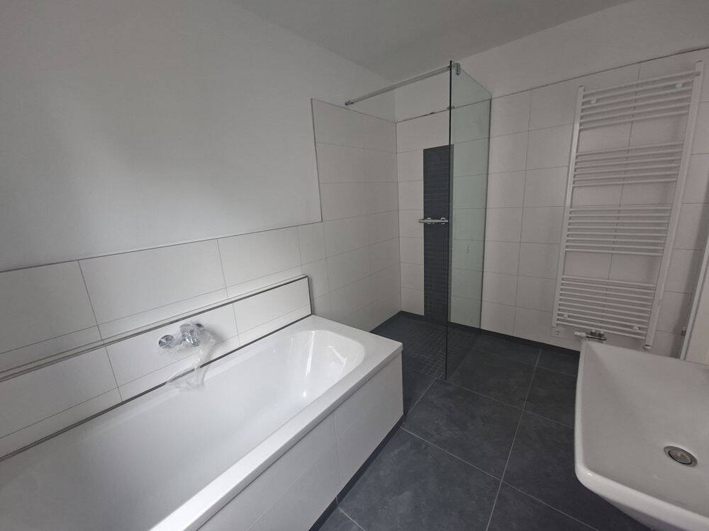 Großzügige 4 RWG mit Balkon und Lift - Moderne hochwertige Eigentumswohnung zu verkaufen! Neubauprojekt! – Dresden – Vorschaubild 5