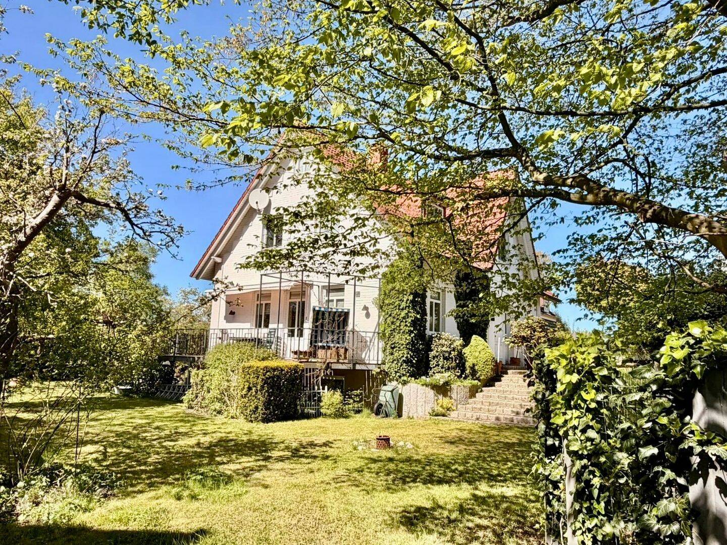Attraktives Friesenhaus in begehrter Lage von Bremen – Borgfeld – Bremen – Vorschaubild 2