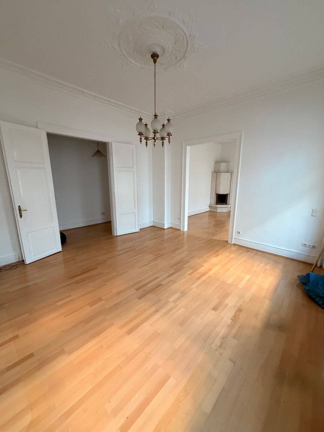 ? Stilvoller Altbau mit Garten & Terrasse – Wohnen im Herzen von Wiesbaden ? – Wiesbaden – Vorschaubild 8