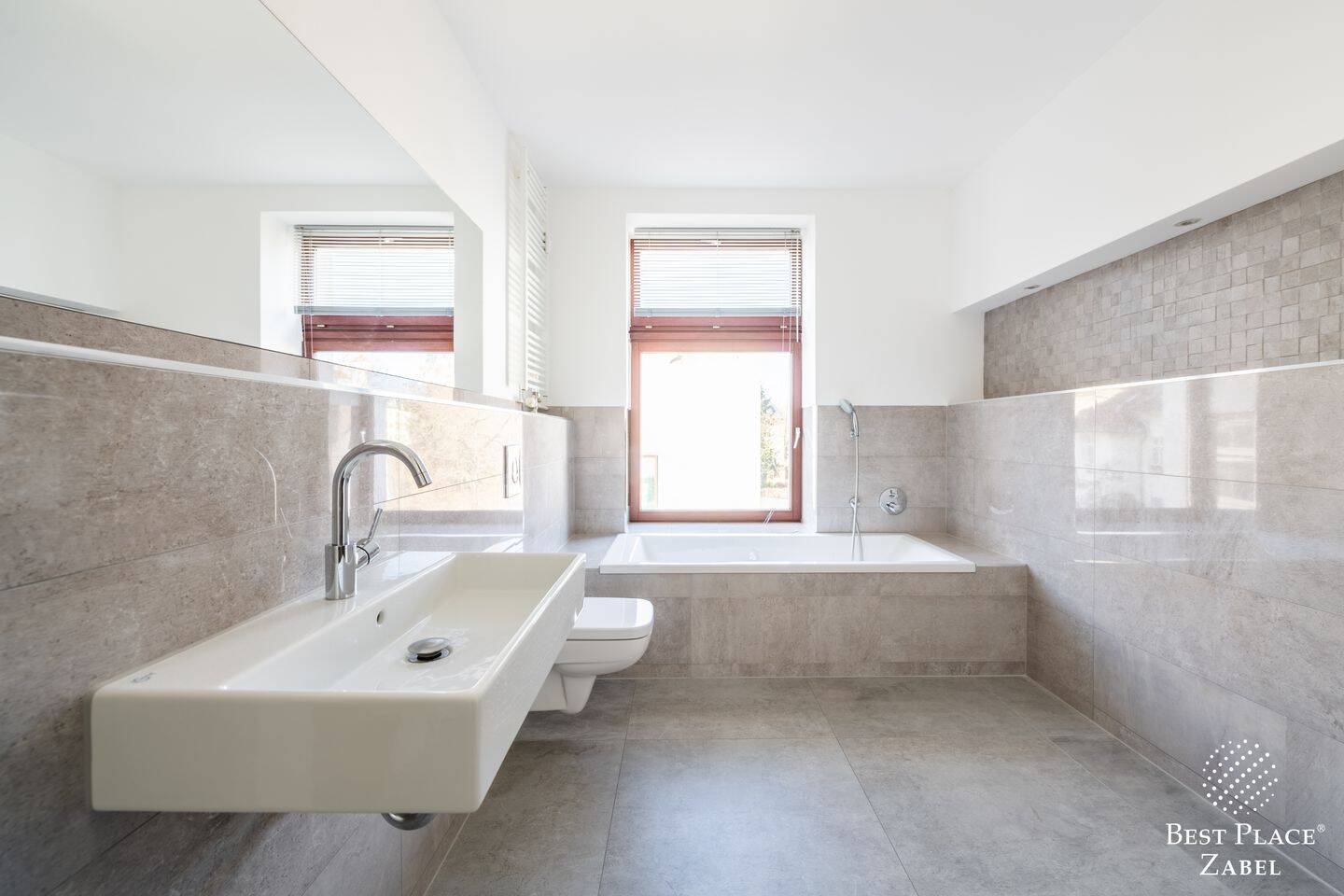 Modernisierte Altbauwohnung unweit vom Kranoldplatz! – Berlin – Vorschaubild 6