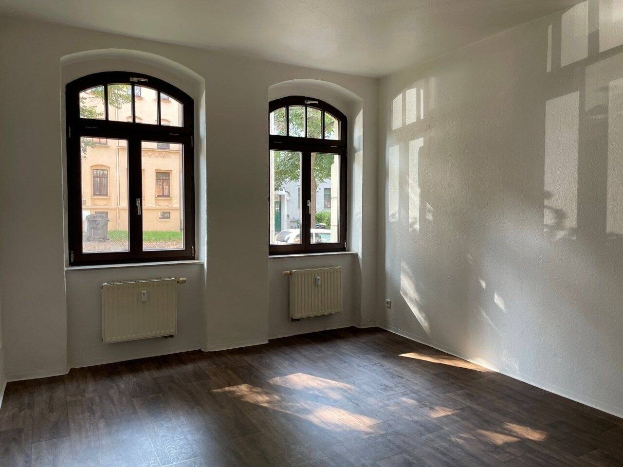 Ideal für Eigennutzer! Kleine Wohnung mit großem Balkon für wenig Geld! – Chemnitz – Vorschaubild 8