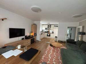 Moderne 3-Zimmer-Wohnung mit Balkon und hochwertiger Ausstattung und Carport-Stellplatz – 22457 Hamburg – Vorschaubild 4