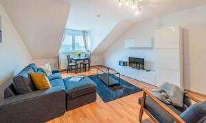 Gut möblierte 2-Zimmer-Wohnung in Sachsenhausen – 60598 Frankfurt am Main – Vorschaubild 2