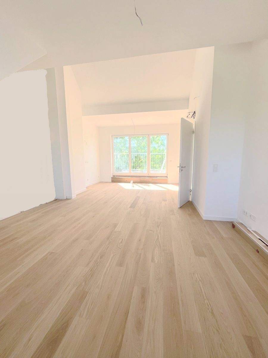 Neu - DG- Wärmepumpe - Fußbodenheizung - Klimaanlage - Blick auf Park - 2-Zimmer – Berlin – Vorschaubild 2