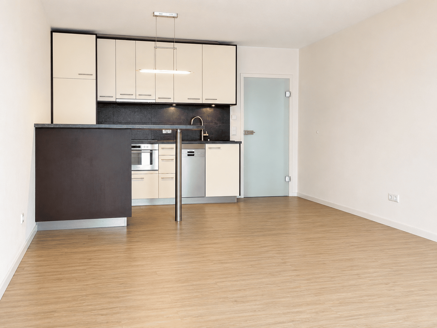 Ankommen im Riemeke: gepflege 2 Zimmer-Wohnung mit Balkon, Aufzug und Tiefgaragenparkplatz – Paderborn – Vorschaubild 4