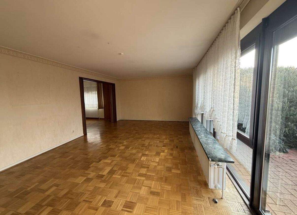 Schönes Einfamilienhaus mit Garten in ruhiger Wohnlage von Wahlstedt – Wahlstedt – Vorschaubild 4