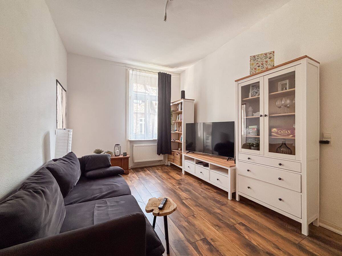 Sonnige 2-Zimmer-Wohnung mit Südbalkon und neuwertiger Einbauküche in Wiesbaden Westend – 65195 Wiesbaden – Bild 1 von 8