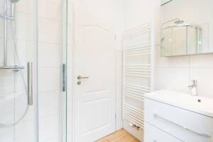 Möblierte 1-Zi-Wohnung Aachen-Burtscheid, saniert | Furnished Apartment – 52066 Aachen – Vorschaubild 4