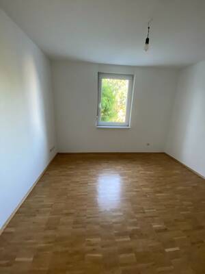 Großzügige 4-RW mit Balkon und Stellplatz zu vermieten! – 6198 Salzatal – Vorschaubild 9
