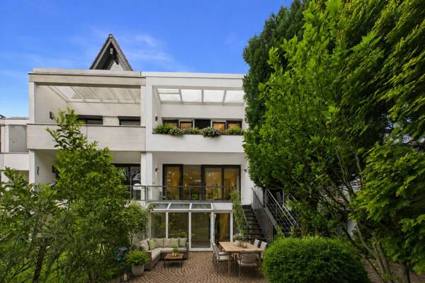 Haus in 51069 Köln mit 150 m² kaufen