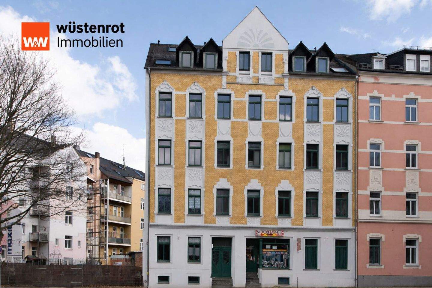 Sofort verfügbar: Charmante 2-Zimmer-Altbauwohnung mit Balkon im Gründerzeithaus