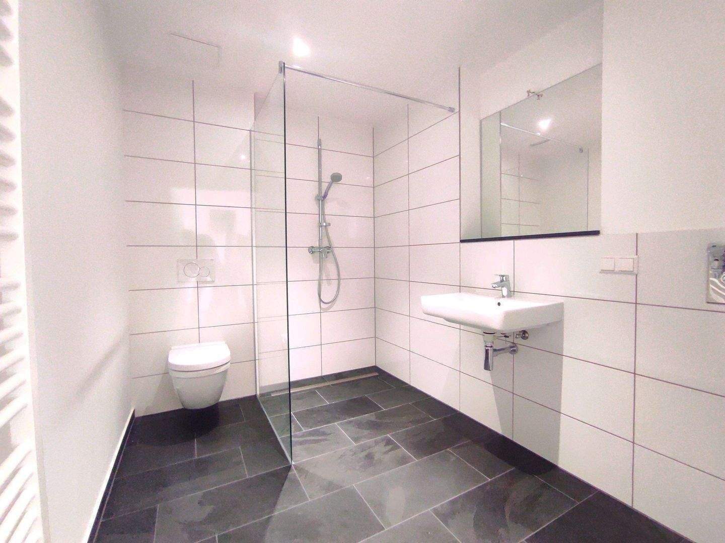 0178-8236274 - Etagenwohnung zum Sofortbezug in gefragter zentraler Lage / Lift / Balkon / Stellplatz möglich – Berlin – Vorschaubild 6