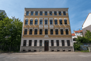 SOFORT EINZIEHEN UND WOHLFÜHLEN: Charmante Zweiraumwohnung mit eigener Terrasse – 4315 Leipzig – Vorschaubild 3