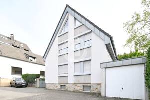 Zentral in Hombruch: Gepflegte Maisonettewohnung mit Balkon, Loggia und Garage!