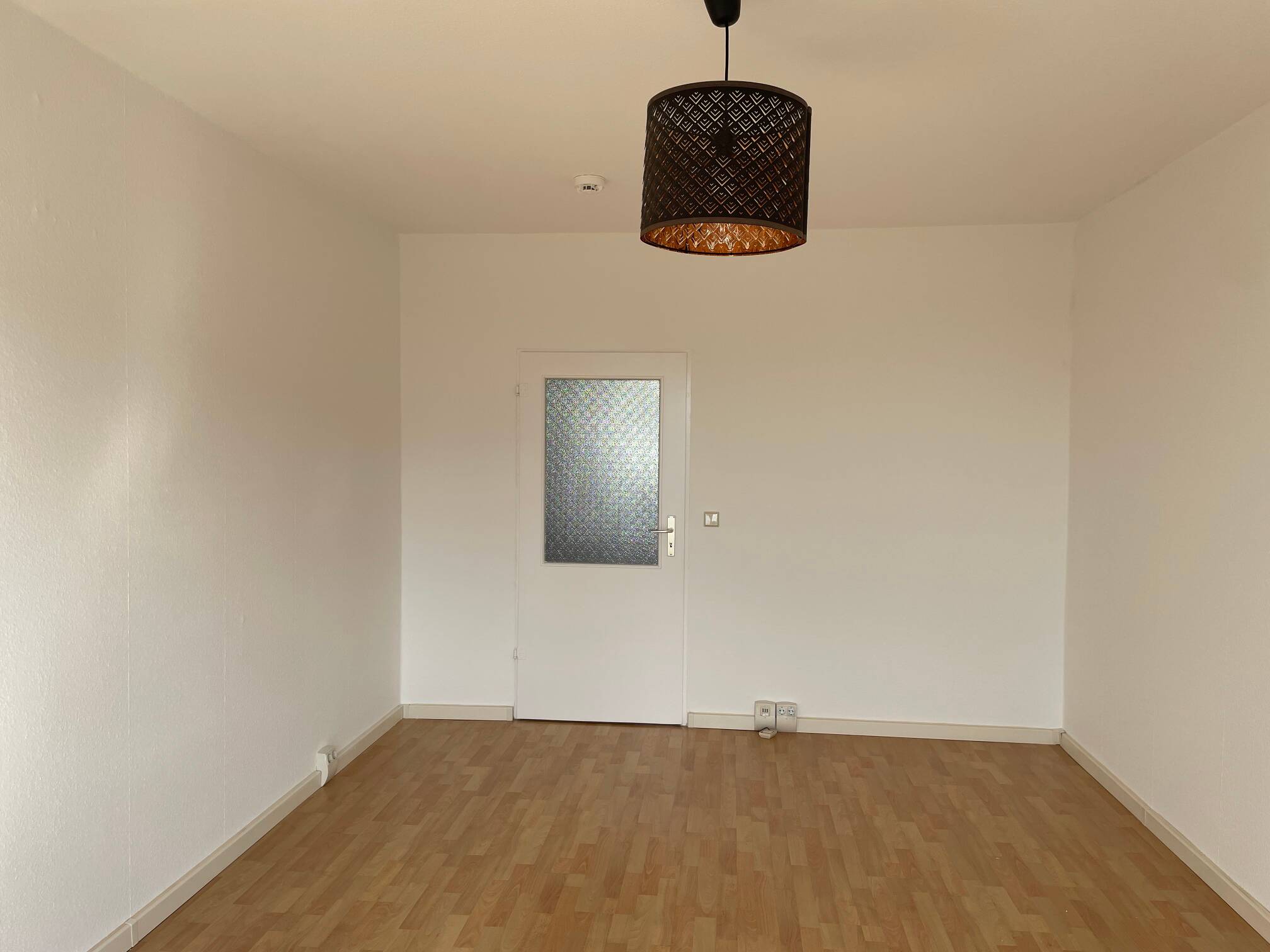 Bezugsfreie und renovierte 3-Zimmer-Wohnung in Berlin Friedrichsfelde, Lichtenberg – Berlin – Vorschaubild 5