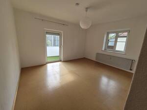 2 Zimmer-Wohnung mit Wintergarten ideal für WG/Pärchen, verkehrsgünstig – 81249 München – Vorschaubild 9