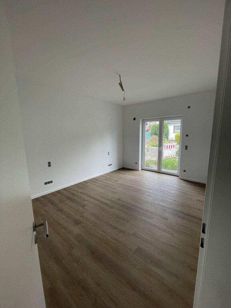 4-Zimmer Erdgeschosswohnung mit Garten und Tiefgarage in Kempen, St.Hubert – Kempen – Vorschaubild 6