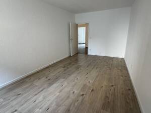 Modernisierte 2-Zimmerwohnung mit Balkon und Stellplatz in Mannheim-Neckarau – 68199 Mannheim – Vorschaubild 3