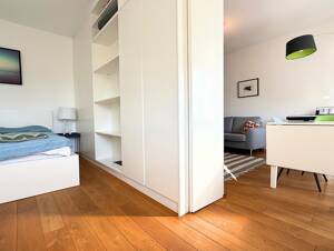 Ein besonderes Stück Nordend - stilvoll saniert, hochwertig ausgestattet & vermietet – 60389 Frankfurt am Main – Vorschaubild 2