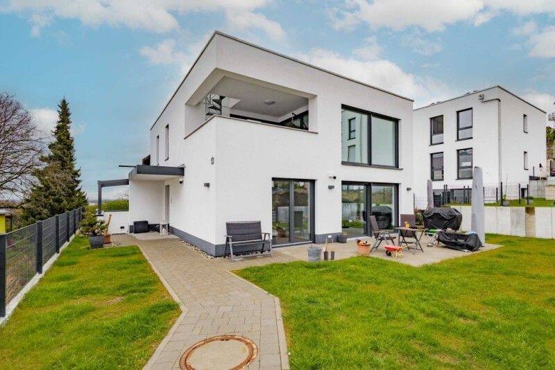 Modernes Einfamilienhaus mit außergewöhnlicher Architektur