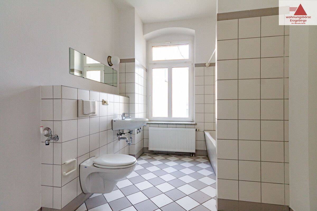 Attraktive 2-Raum-Wohnung mit großzügiger Küche und viel Tageslicht – Chemnitz – Vorschaubild 6
