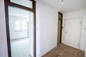 Stuttgart-Mitte | Attraktive 3-Zimmer-Wohnung mit Potenzial im begehrten Kernerviertel – 70190 Stuttgart – Vorschaubild 2