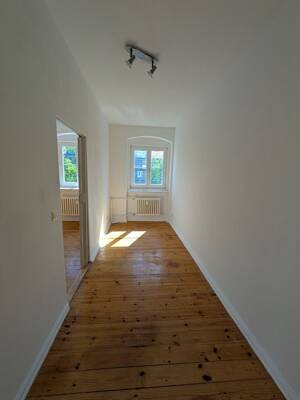 2-Zimmer-Altbauwohnung mit Balkon im beliebten Rheingauviertel – 14197 Berlin – Vorschaubild 4