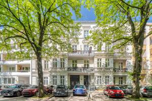 Berlin-Friedenau - sehr gepflegte 2-Zimmer-Erdgeschoss in ruhiger Hoflage – 12161 Berlin – Vorschaubild 1