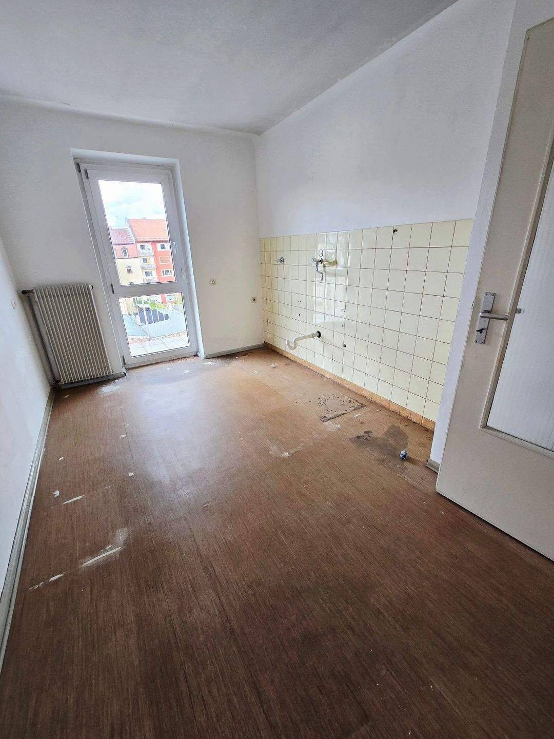 Geräumige 3-Zimmer-Wohnung mit zwei Balkonen in Nürnberg am Stadtpark – Nürnberg – Vorschaubild 4