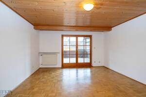 Sonnige 4-Zimmer-Wohnung in Zweifamilienhaus in Bernried am Starnberger See – 82347 Bernried am Starnberger See – Vorschaubild 2