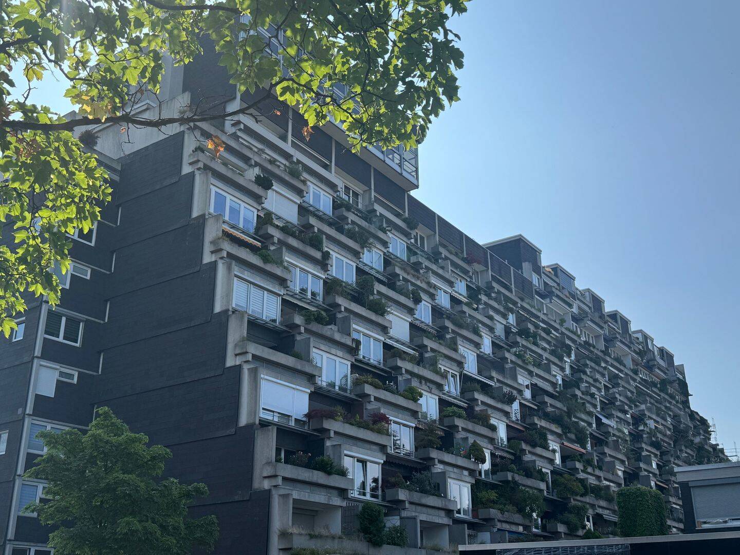 1- Zimmereigentumswohnung mit Balkon & Wellnessbereich im Terrassenhaus in Davenstedt – Hannover – Vorschaubild 3
