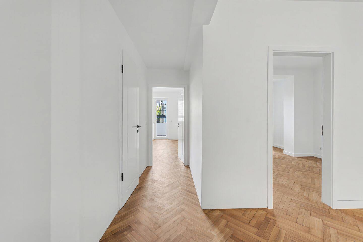Altbau wie neu - ca. 90 m² stilvoll saniert – Düsseldorf – Vorschaubild 6