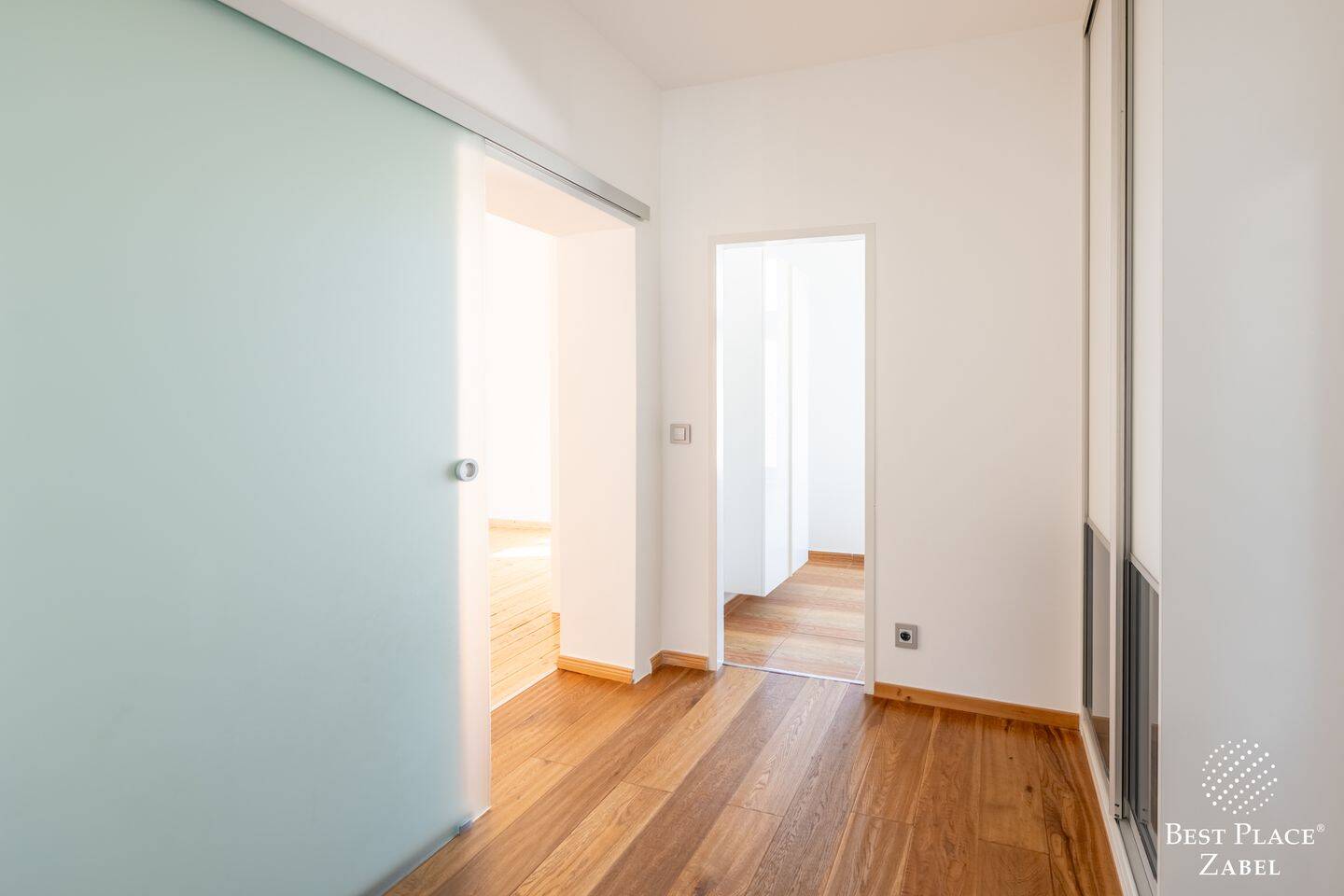 Modernisierte Altbauwohnung unweit vom Kranoldplatz! – Berlin – Vorschaubild 5